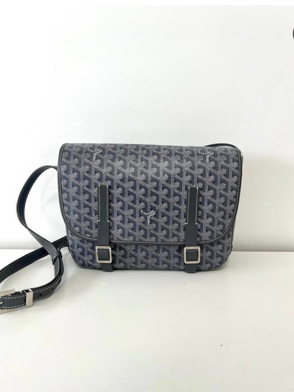GOYARD - Belvedere MM Goyardine Canvas Crossbody Bag - Grey